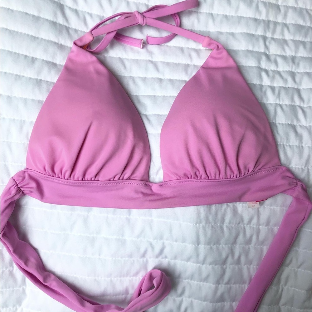 Light purple swimsuit top